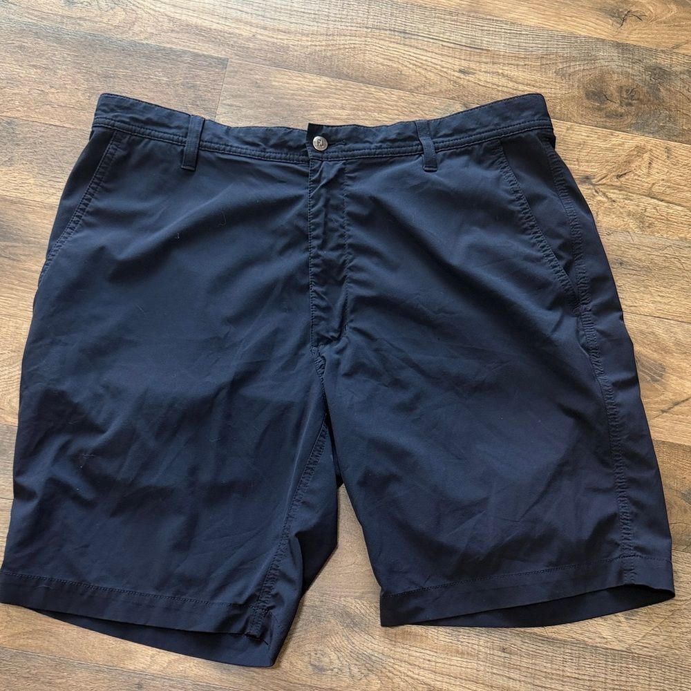 Footjoy men shorts